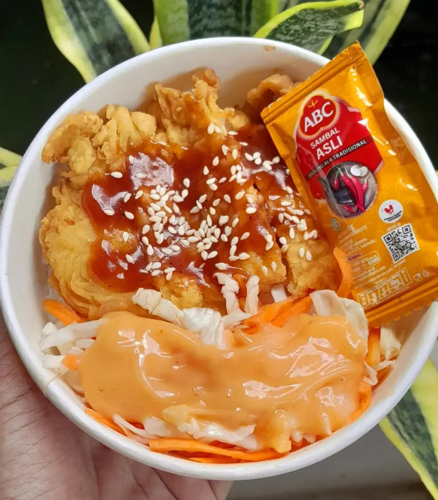 Steak Ayam Salad Hokben