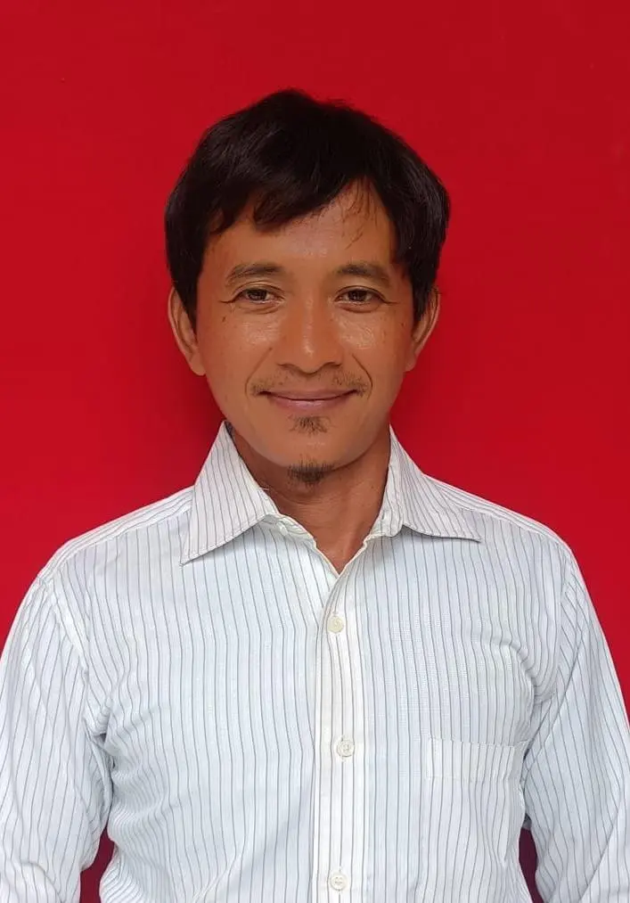 DEFI KURNIAWAN (PENJAGA SEKOLAH)
