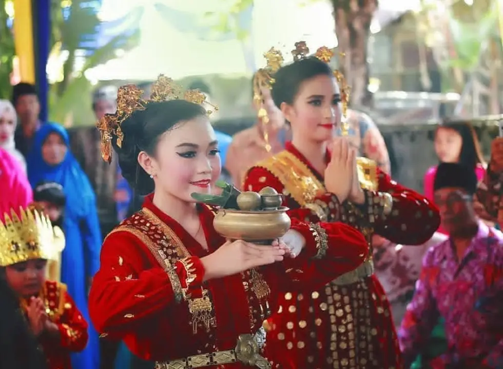 Tari Sekapur Sirih Seluma