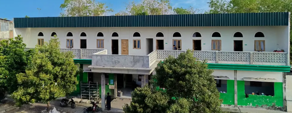 Suasana Pondok Pesantren Darul Hikmah