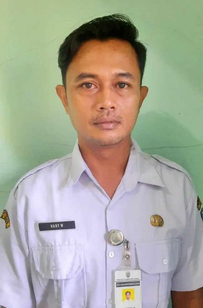 Guru PJOK  Hary Widiyanto, S.Pd.