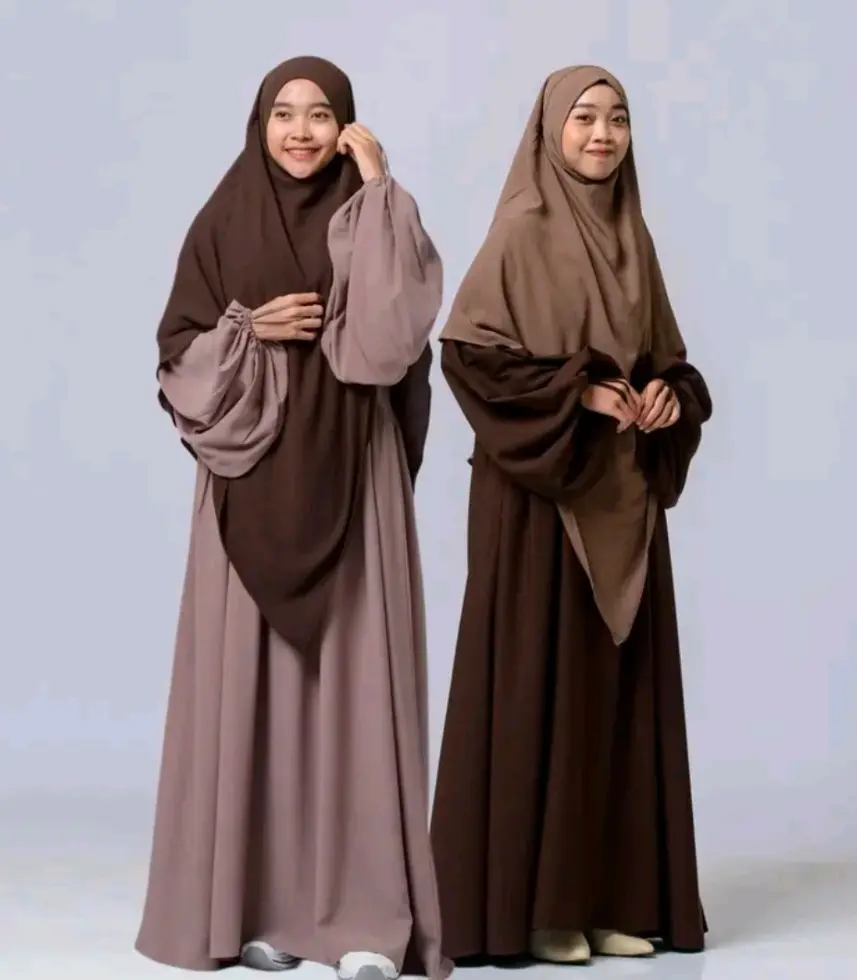 7. Tsurayya - (Abaya Saja) Abaya Namira Lengan Balon Ala Eropa