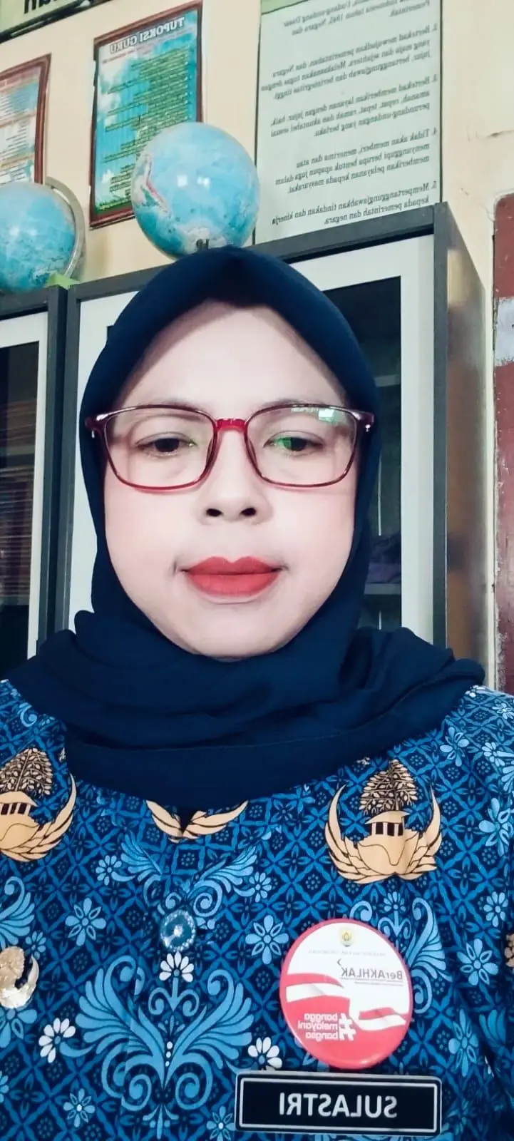 GURU KELAS 4  Sulastri,S.Pd