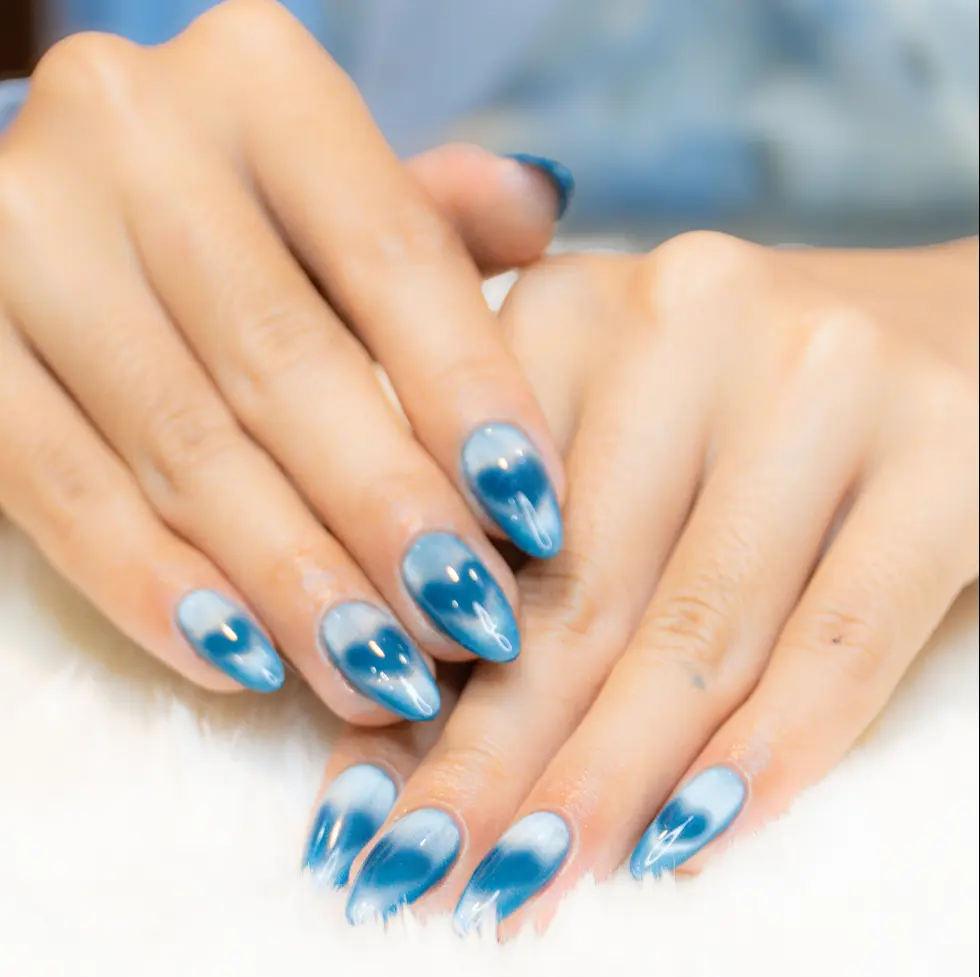 Nail Art Cat Eyes
